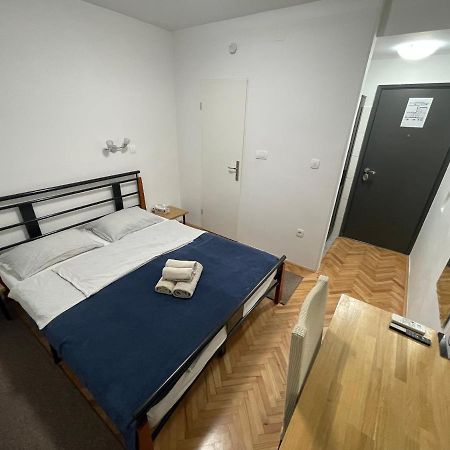 M-Blok Hotel Zagreb Eksteriør billede