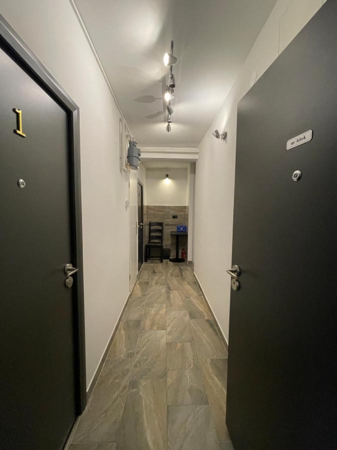 M-Blok Hotel Zagreb Eksteriør billede