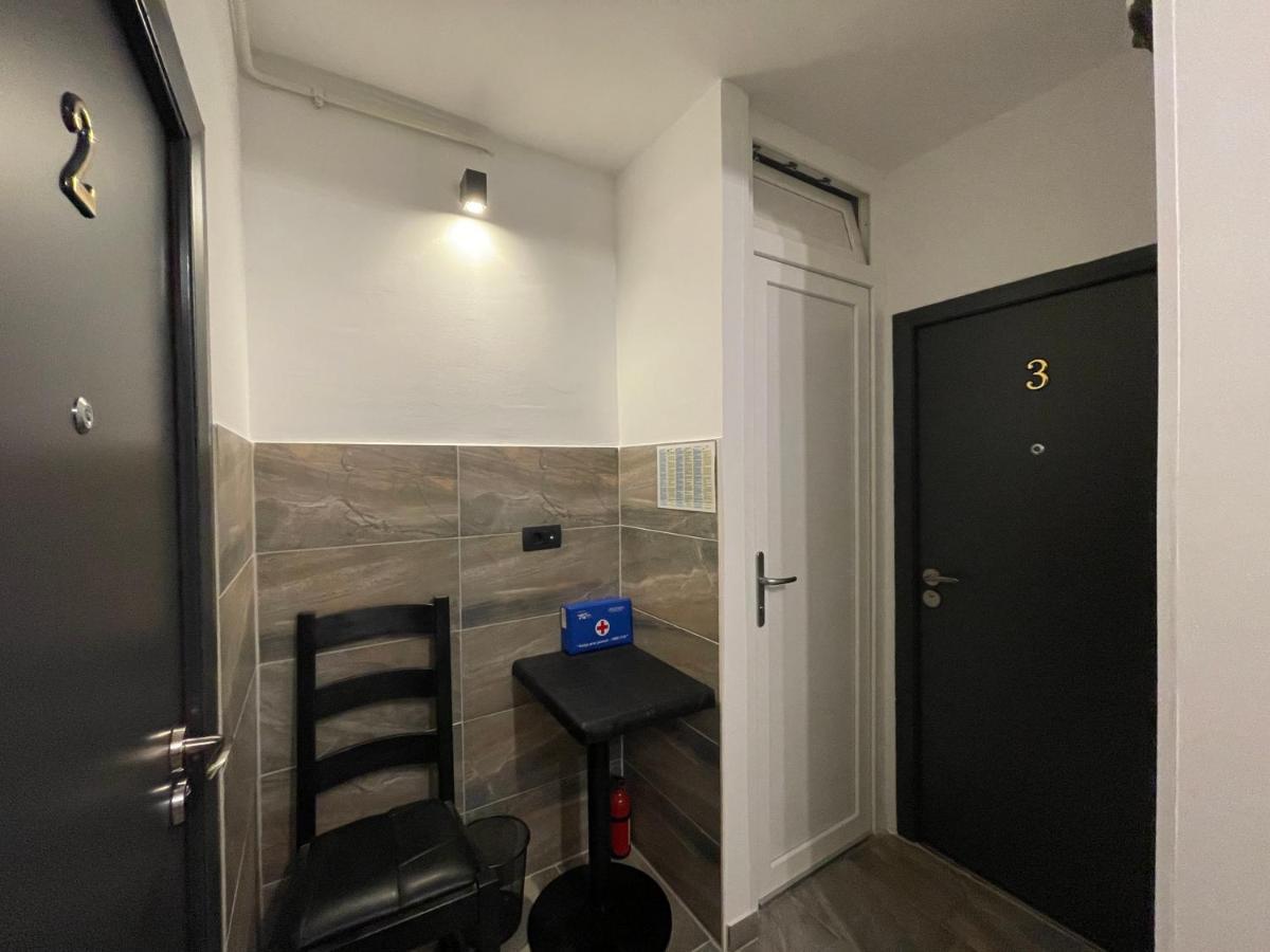 M-Blok Hotel Zagreb Eksteriør billede