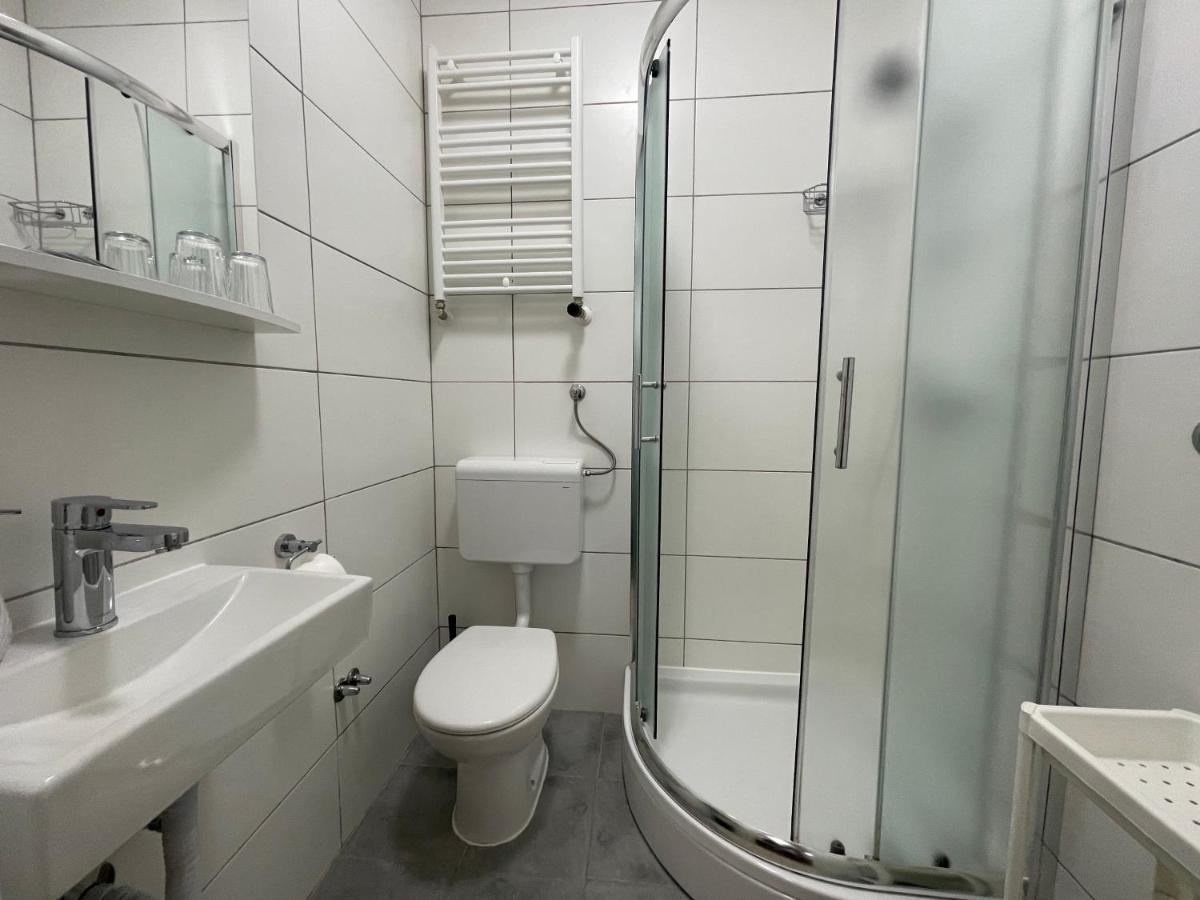 M-Blok Hotel Zagreb Eksteriør billede