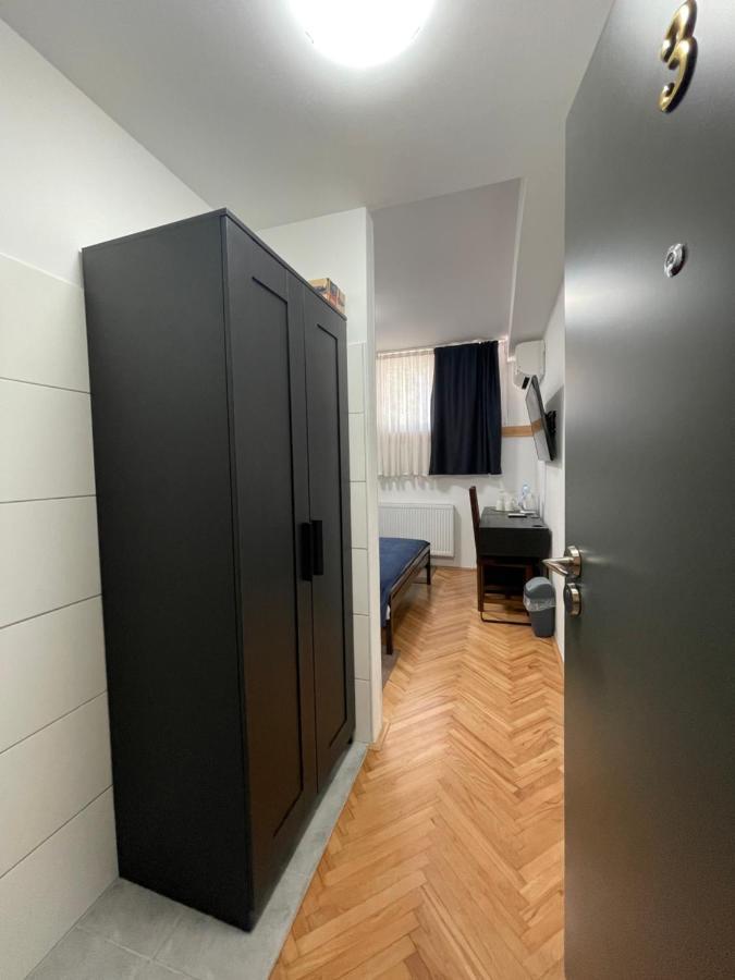 M-Blok Hotel Zagreb Eksteriør billede