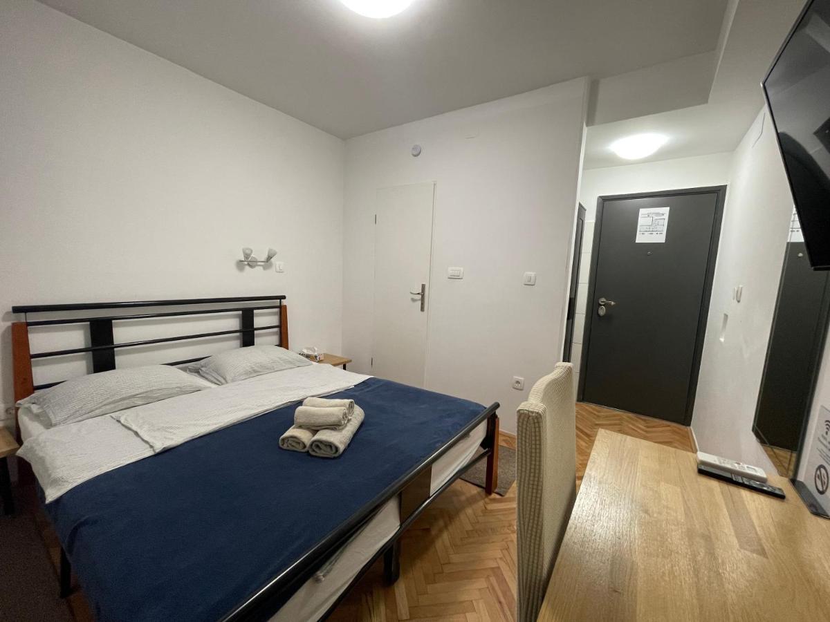 M-Blok Hotel Zagreb Eksteriør billede