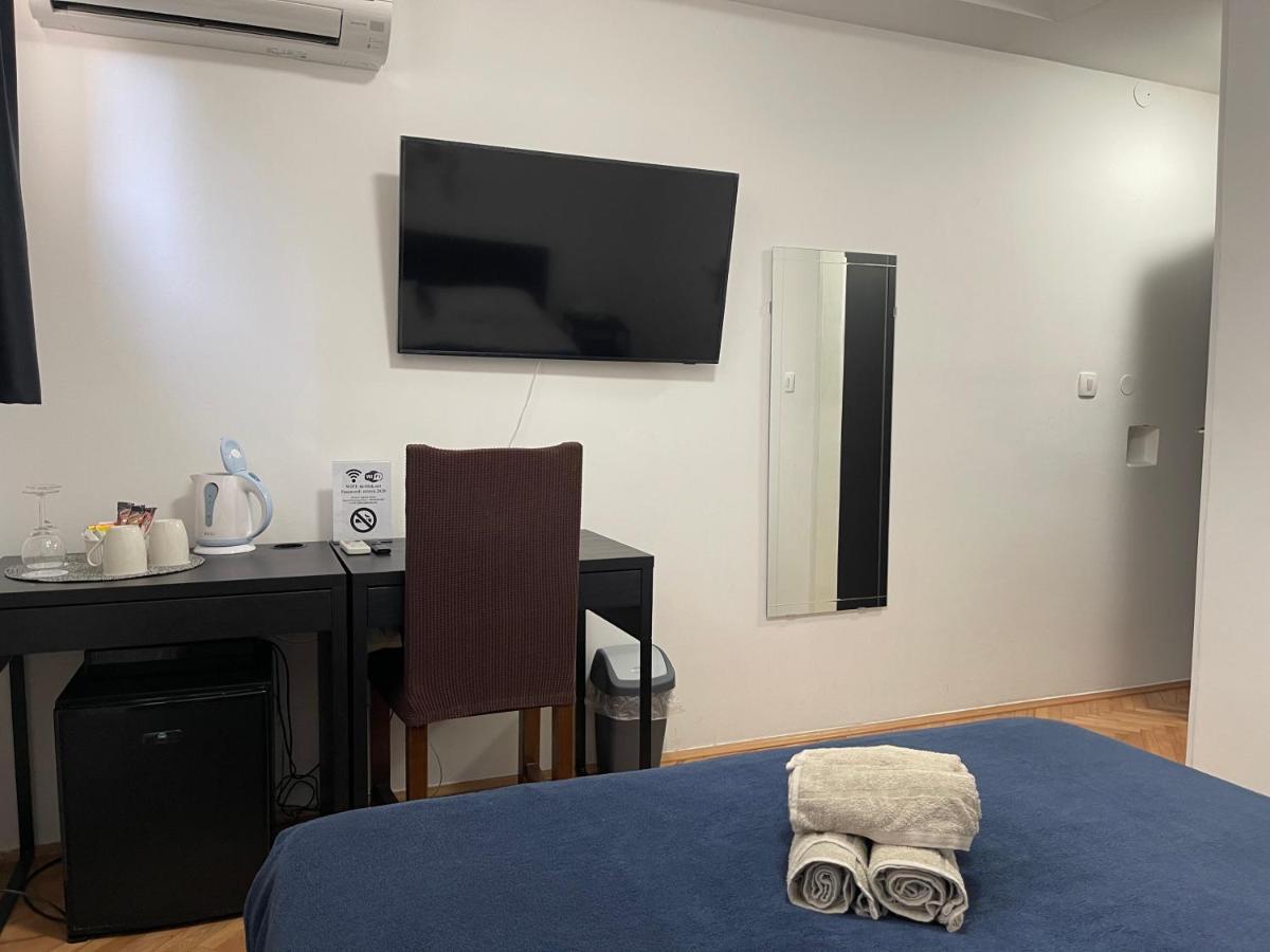 M-Blok Hotel Zagreb Eksteriør billede