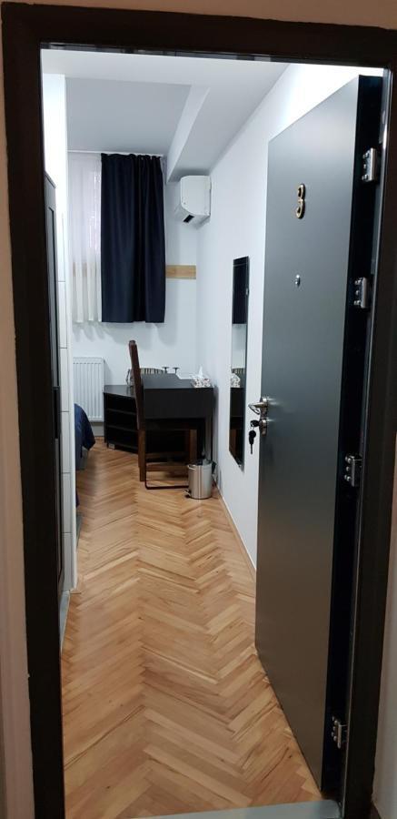 M-Blok Hotel Zagreb Eksteriør billede