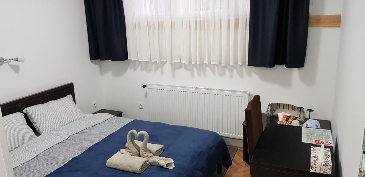 M-Blok Hotel Zagreb Eksteriør billede
