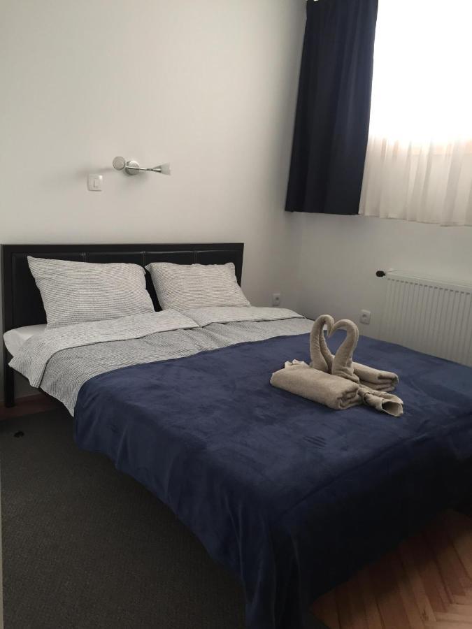 M-Blok Hotel Zagreb Eksteriør billede