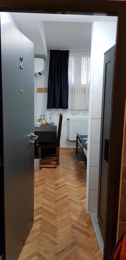 M-Blok Hotel Zagreb Eksteriør billede